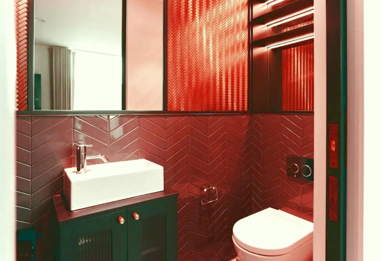 Apartment 4 Bedrooms Center Berlin
