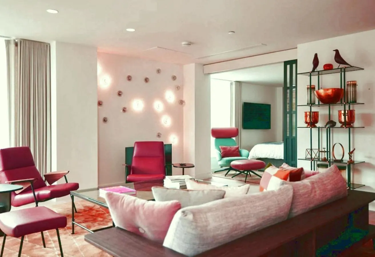 Apartment 4 Bedrooms Center Berlin